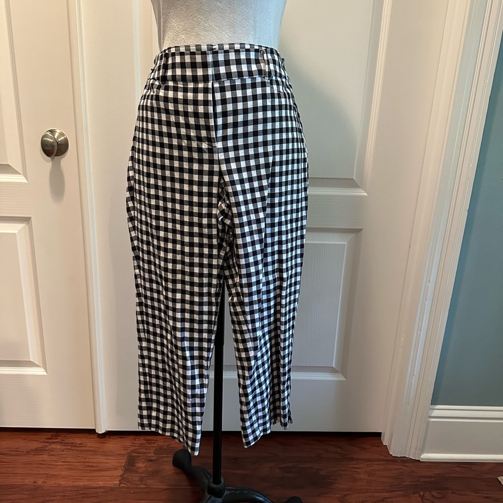 LOFT Black and White Checkered Cropped Pants